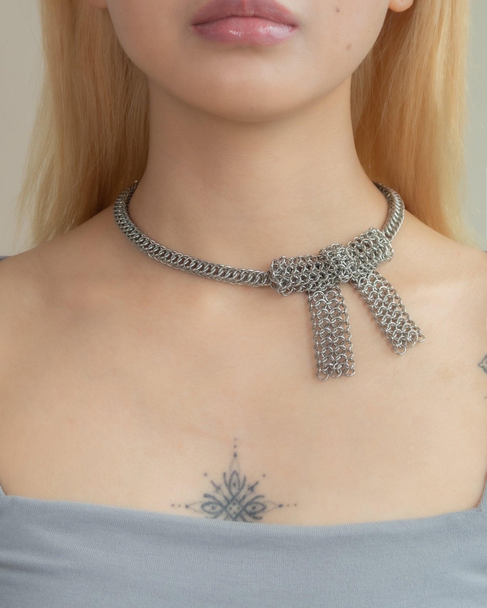 Chainmail Bow Choker